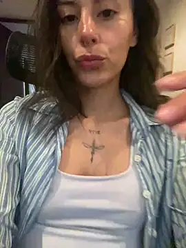 Emmy petit online show from February 9, 3:12 pm