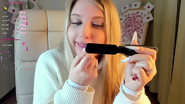 Evacadooo online show from February 22, 2:28 am