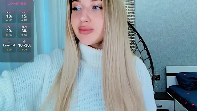 Evacadooo online show from October 26, 3:56 am