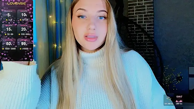 Evacadooo online show from November 21, 2:32 am