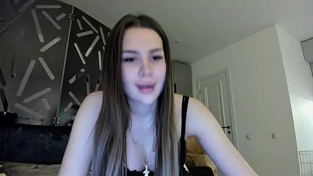 Snapshot of SuraMune chatting on January 14, 8:59 pm SuraMune online show from January 14, 8:59 pm