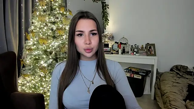 Snapshot of SuraMune chatting on January 16, 6:37 pm SuraMune online show from January 16, 6:37 pm