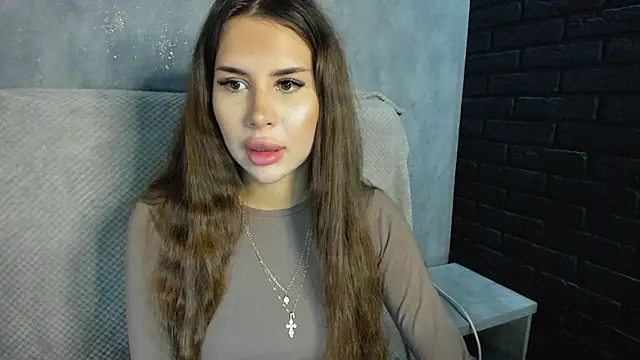 Snapshot of SuraMune chatting on September 30, 11:15 am SuraMune online show from September 30, 11:15 am