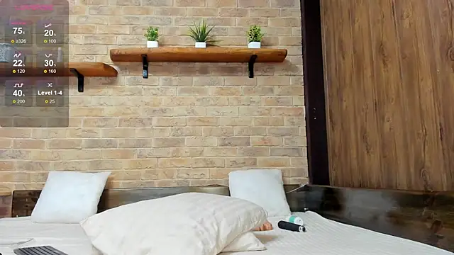 Lizzyvixxx online show from January 28, 12:11 pm