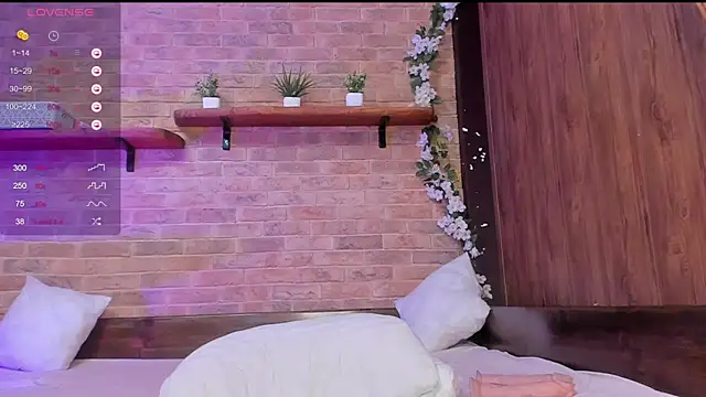 Lizzyvixxx online show from September 28, 8:31 am