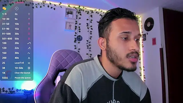 Raf brunette online show from January 26, 11:17 am