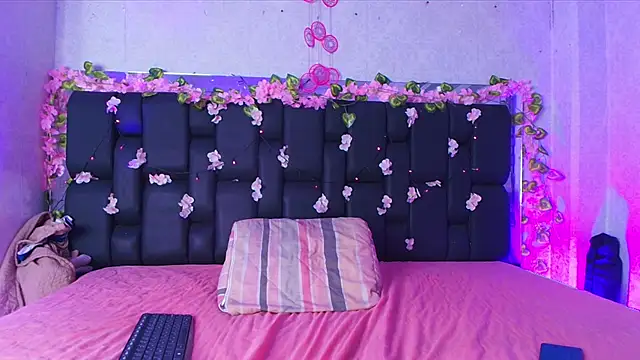 canela oss online show from September 14, 11:53 am