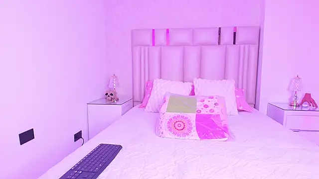 canela oss online show from November 1, 12:07 pm