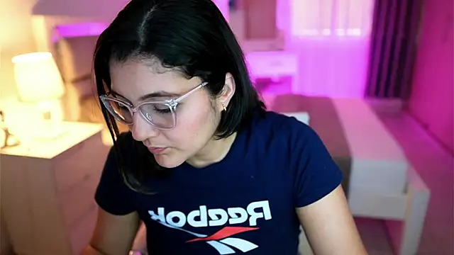 Camilaa bueno online show from March 10, 10:34 pm