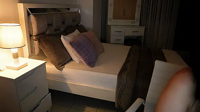 Camilaa bueno online show from November 12, 11:36 pm