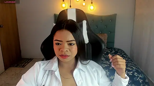 Any topless online show from February 22, 12:08 pm