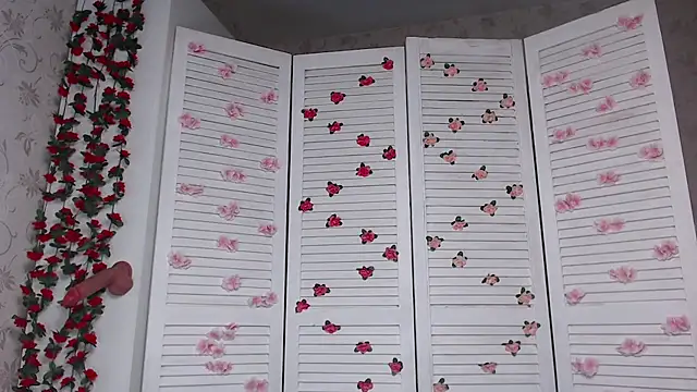 Snapshot of sofiaa_here chatting on November 25, 12:10 am sofiaa here online show from November 25, 12:10 am