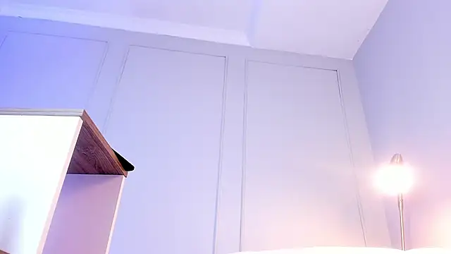 anna lorenss online show from March 7, 11:40 am