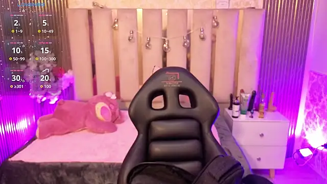 Andy tay1 online show from November 9, 3:38 am