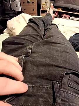 stev3w online show from February 24, 4:04 pm