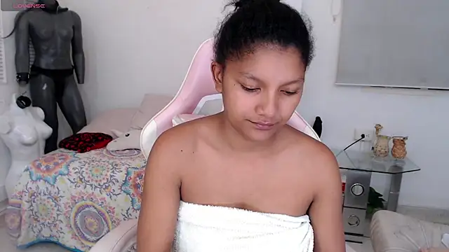 elly willis online show from February 19, 7:28 am