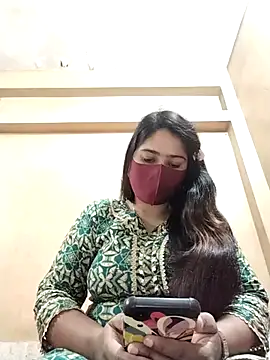 Magical Girl- online show from February 26, 9:10 am