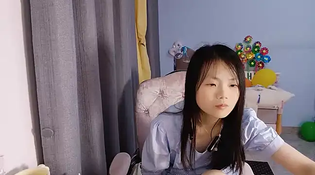 Lena-yyds online show from March 4, 1:45 am