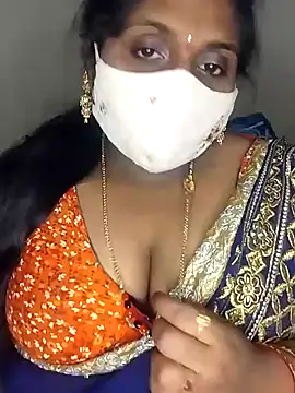 Sexy Radhikaa online show from February 25, 2:44 pm