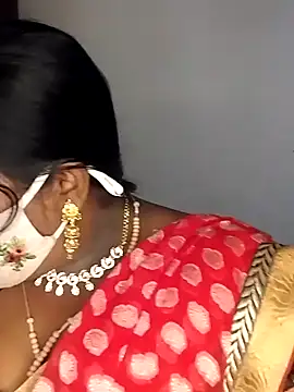 Sexy Radhikaa online show from March 18, 4:15 am