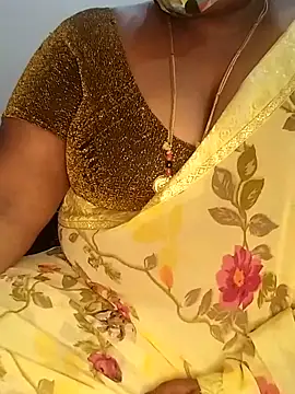 Sexy Radhikaa online show from November 11, 3:45 pm