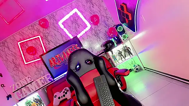 Alessa mullen online show from February 15, 3:20 am