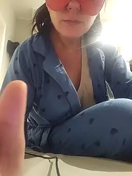 Vagabondainnamorata online show from October 18, 5:32 am