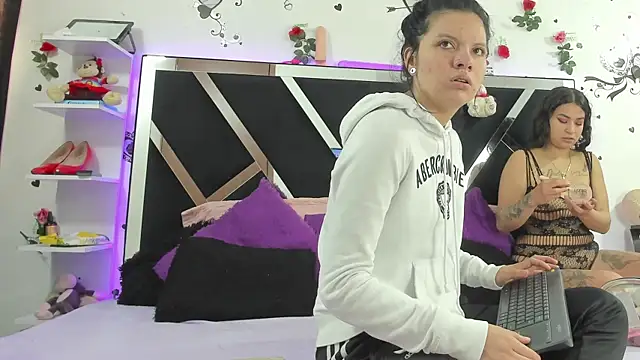 thedream girls online show from October 1, 12:11 pm