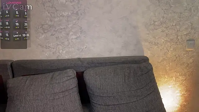 Kleo Godde online show from February 27, 9:36 pm