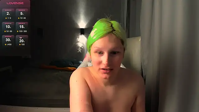 Kleo Godde online show from October 1, 9:54 pm