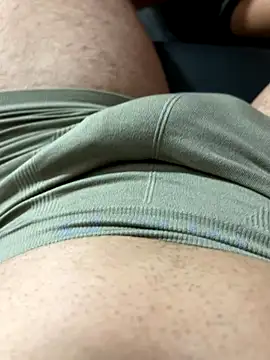 TuPapasitoo69 online show from November 17, 6:14 pm