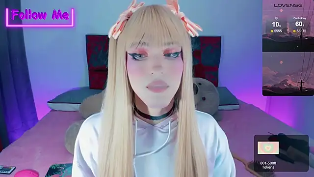 Kirmyy  online show from December 14, 12:01 am