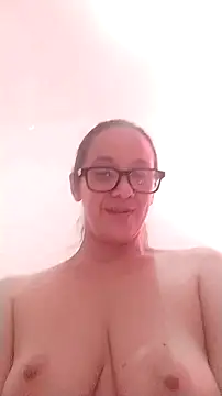 nicolle milf1978 online show from September 16, 12:39 pm