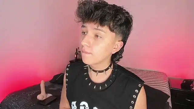 Snapshot of juandaaap chatting on October 28, 2:59 am juandaaap online show from October 28, 2:59 am