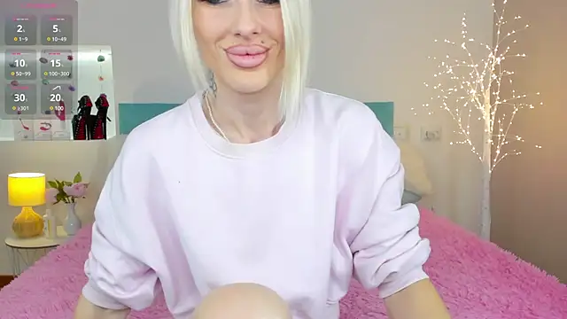 Lana kitty   online show from January 30, 10:19 pm