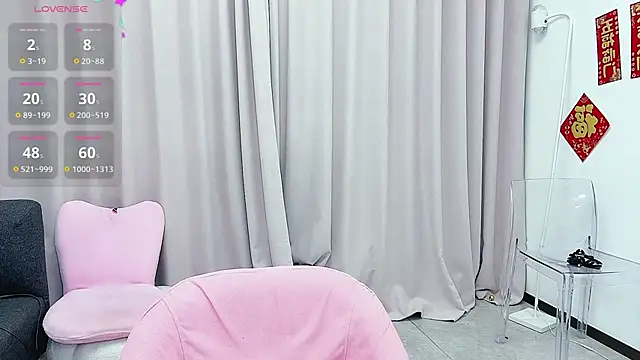 Selenaaaaa- online show from February 2, 3:49 pm