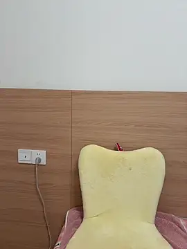 Selenaaaaa- online show from March 15, 5:19 am