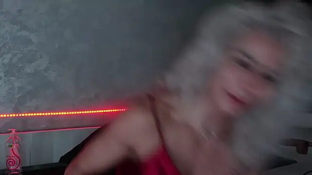 SquirtyFit Devil online show from December 25, 9:43 pm