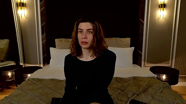 VikkiStorm online show from March 19, 9:17 am