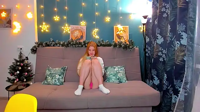 Xloe Queen online show from December 26, 3:31 pm