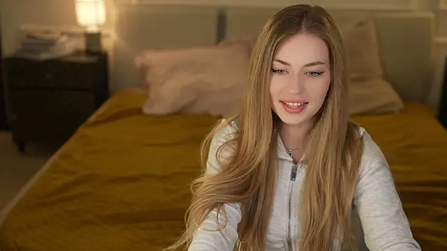 Maggie tenderness online show from October 3, 10:51 pm