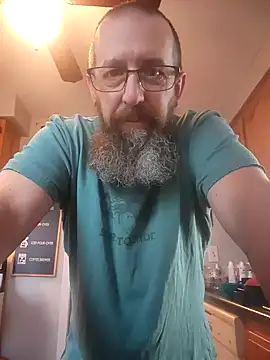 Snapshot of Huskers2020 chatting on December 12, 3:27 pm Huskers2020 online show from December 12, 3:27 pm