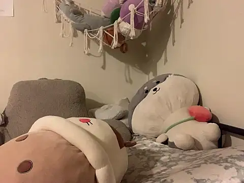 Snapshot of BigKittyRaven chatting on December 28, 4:41 am BigKittyRaven online show from December 28, 4:41 am