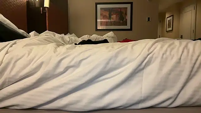 Snapshot of skarfosbabes69 chatting on January 27, 4:41 am skarfosbabes69 online show from January 27, 4:41 am