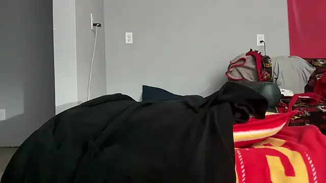 Snapshot of skarfosbabes69 chatting on September 18, 8:38 am skarfosbabes69 online show from September 18, 8:38 am