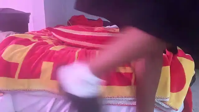 Snapshot of skarfosbabes69 chatting on September 22, 3:03 pm skarfosbabes69 online show from September 22, 3:03 pm