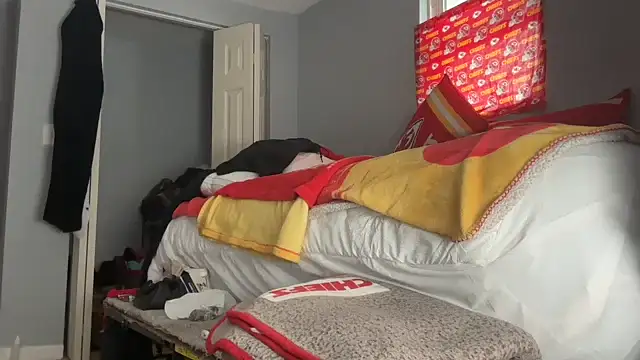 Snapshot of skarfosbabes69 chatting on November 15, 4:58 pm skarfosbabes69 online show from November 15, 4:58 pm