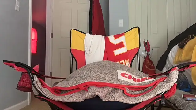 Snapshot of skarfosbabes69 chatting on November 19, 4:40 pm skarfosbabes69 online show from November 19, 4:40 pm