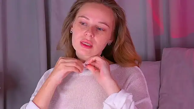 BeatriceEsmont online show from November 1, 7:38 pm