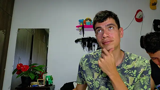 Nymphobuddies online show from December 17, 7:04 pm